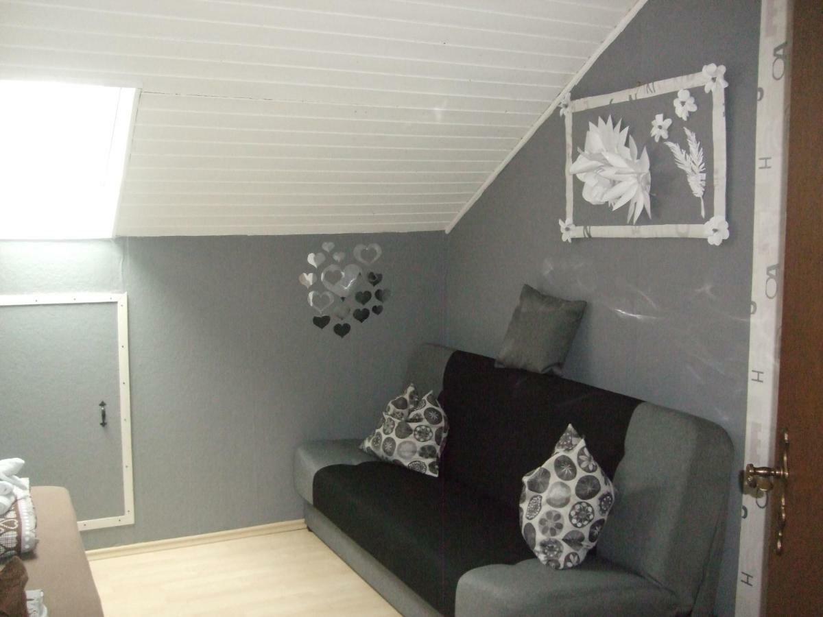 Ferienwohnung Schaefer Anschau Exterior foto